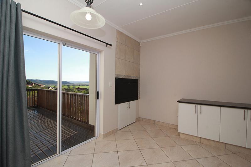 3 Bedroom Property for Sale in Fraaiuitsig Western Cape